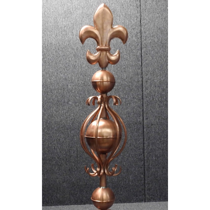 Fleur de Lis Finial  F-309