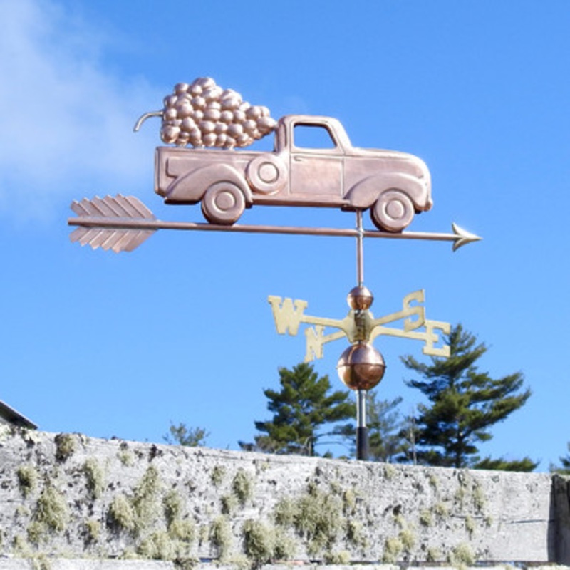 Pickup with Grapes Weathervane    391