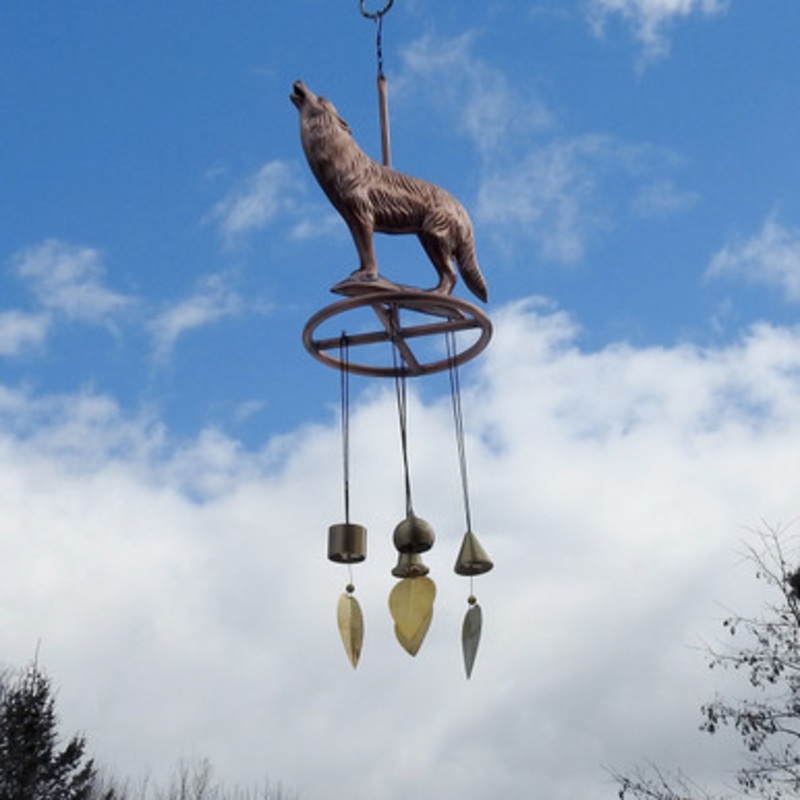 Wolf Wind Chimes WC-142